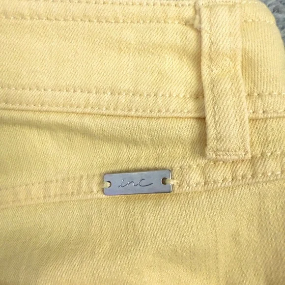 💛INC💛 Women’s Yellow Ankle Cropped Jeans sz 6 - Picture 6 of 8